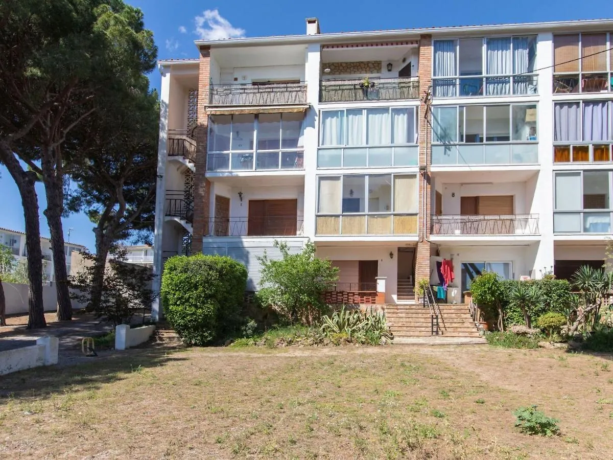 Apartment Les Cigales By Interhome L'Escala