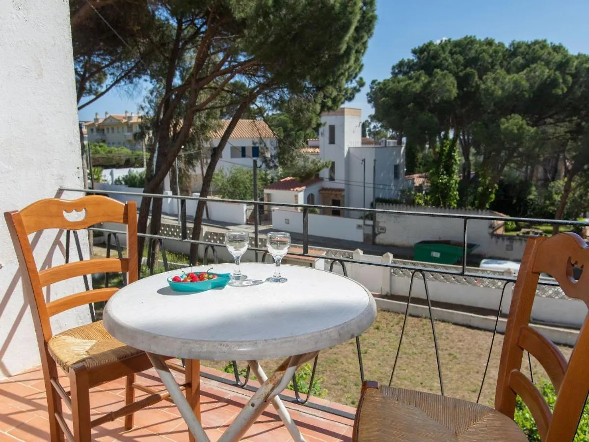 Apartment Les Cigales By Interhome L'Escala