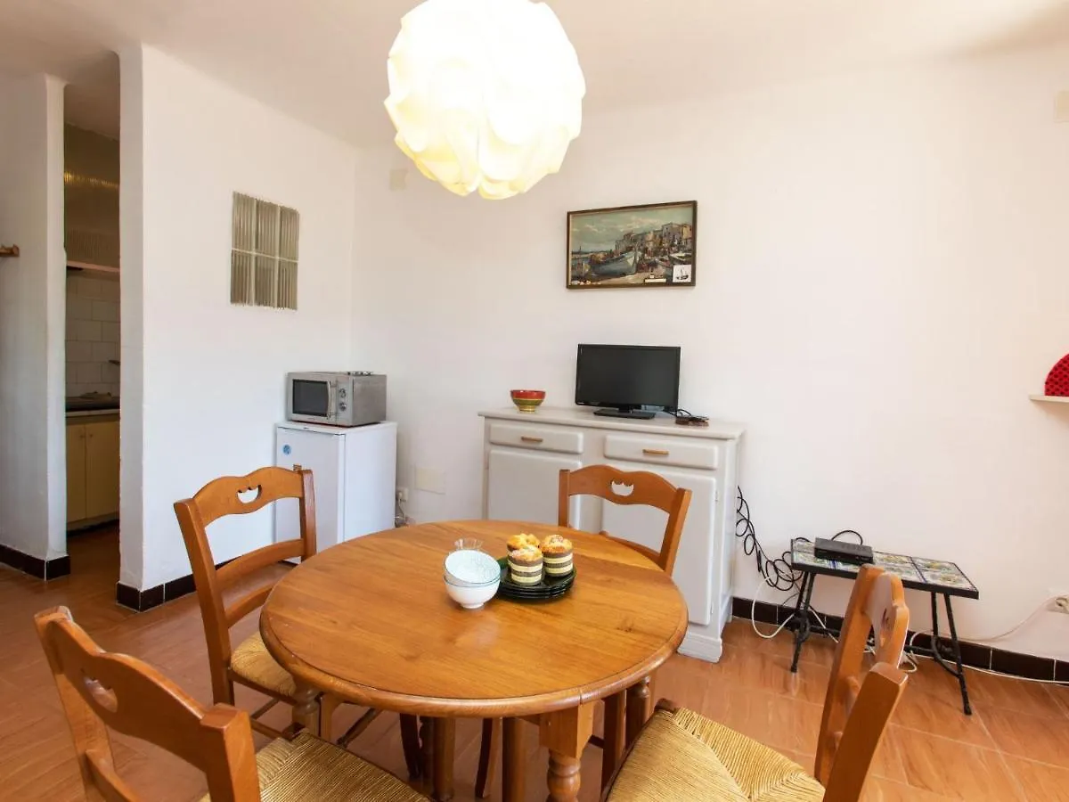 Apartment Les Cigales By Interhome L'Escala